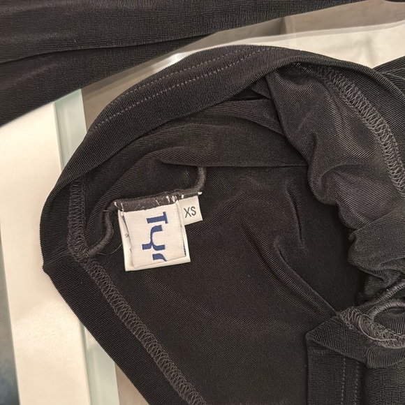 Tyrell Brand Cutout Top and Skirt Set - Picture 4 of 9